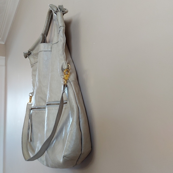 Anna Corinna leather mid city fold over tote - Picture 4 of 12